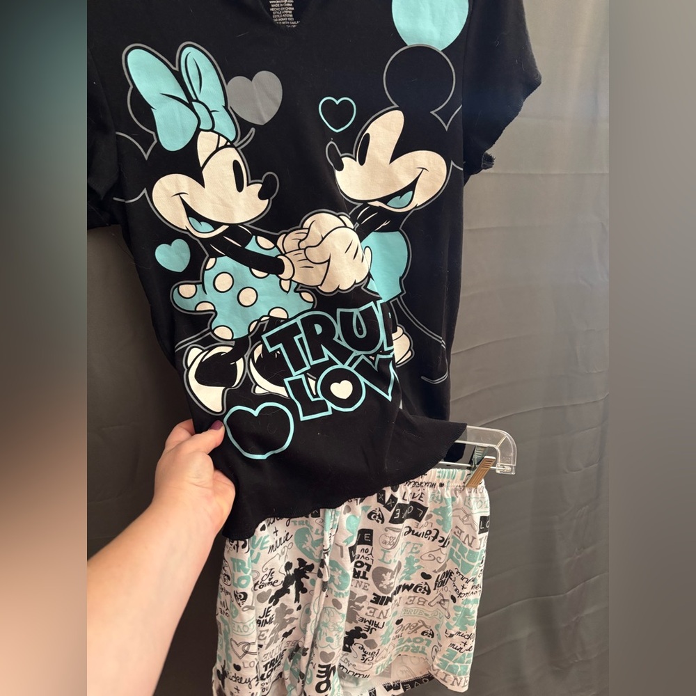 FROM DISNEYLAND Kids Disney Mickey and Minnie PJ Set Size Large
